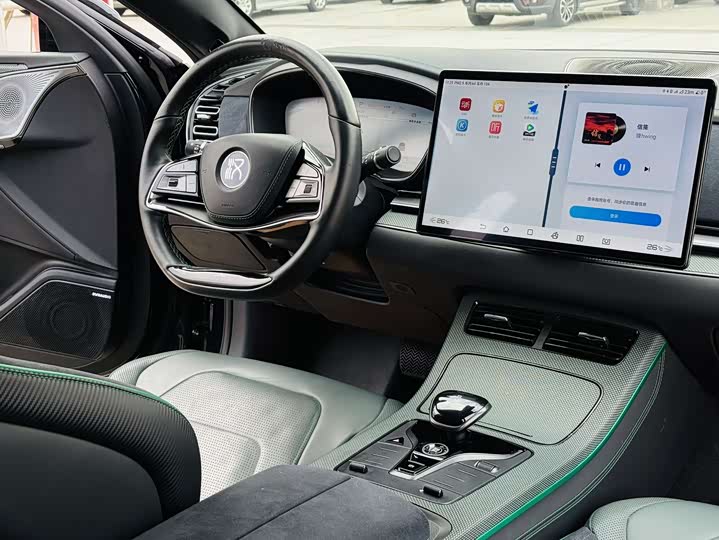 Фото 6 - BYD Han