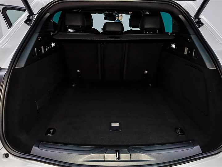 Фото 6 - Maserati Grecale