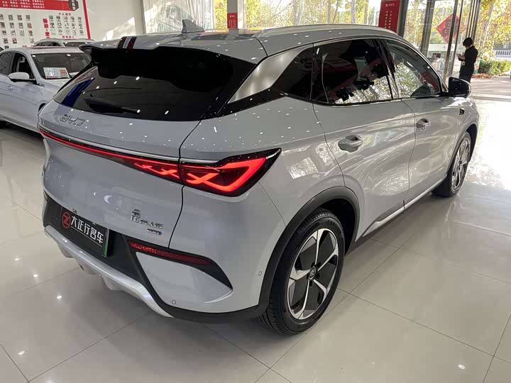 Фото 5 - BYD Yuan Plus