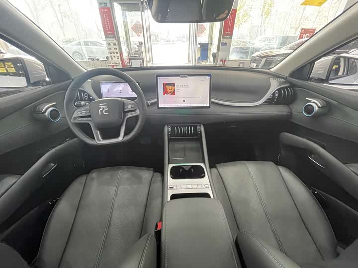 Фото 9 - BYD Yuan Plus