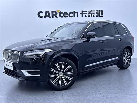 Фото 1 - Volvo XC90