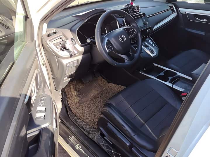 Фото 9 - Honda CR-V