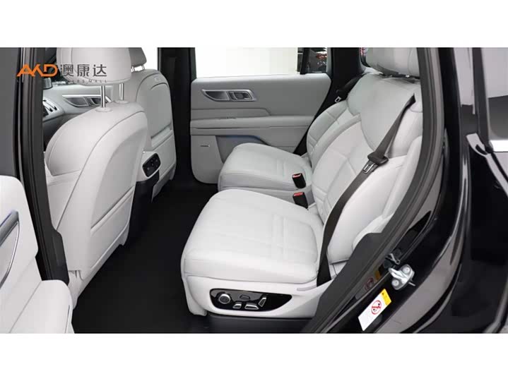 Фото 7 - Changan Deepal S09