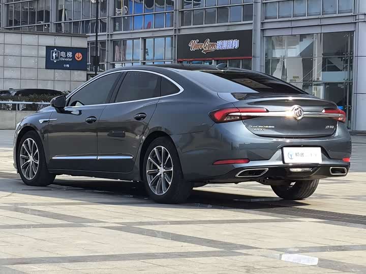 Фото 7 - Buick LaCrosse