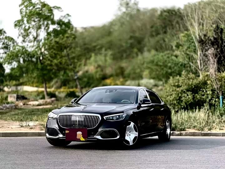 Фото 1 - Mercedes-Benz Maybach S-Class