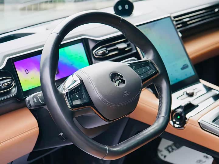 Фото 6 - Nio ES8