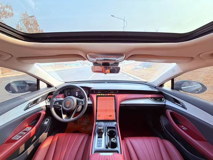 Фото 7 - Hongqi H5