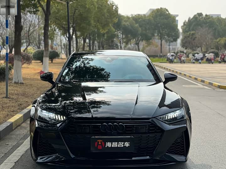 Фото 2 - Audi RS 7