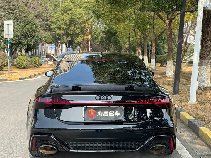 Фото 5 - Audi RS 7
