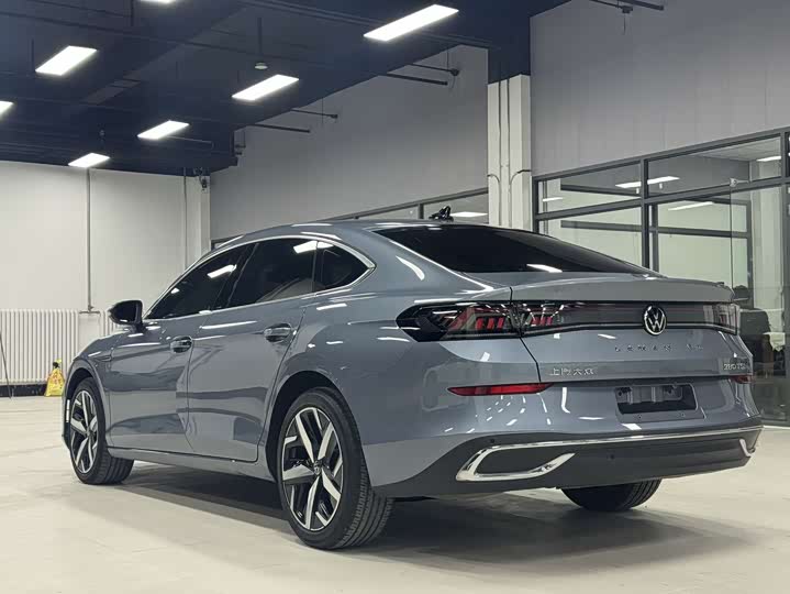 Фото 4 - Volkswagen Lamando L