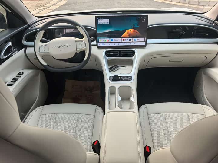 Фото 6 - Geely Galaxy Geome