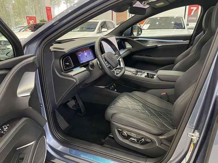 Фото 7 - BYD Sea Lion 07 EV