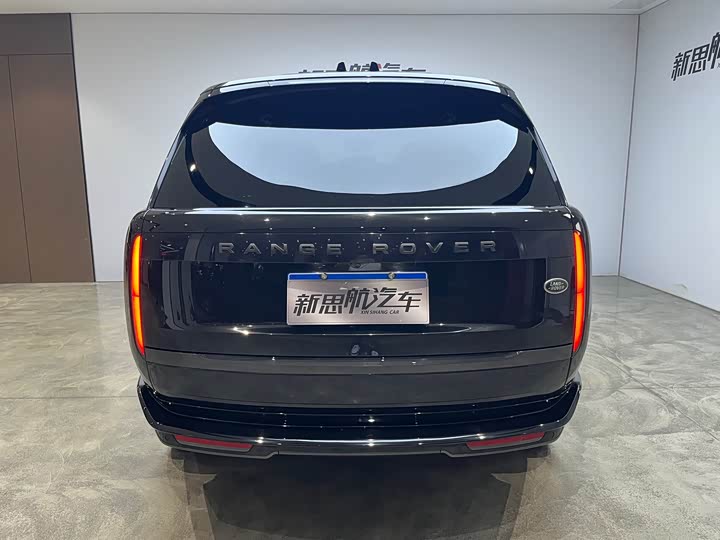 Photo 7 - Land Rover Range Rover