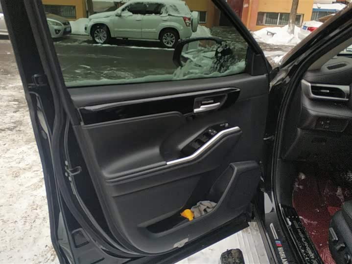 Фото 7 - Toyota Highlander