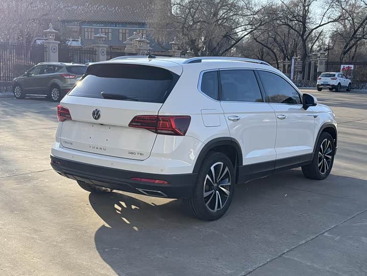 Фото 4 - Volkswagen Tharu