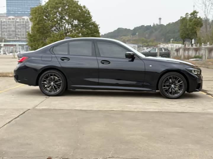 Фото 4 - BMW 3 Series