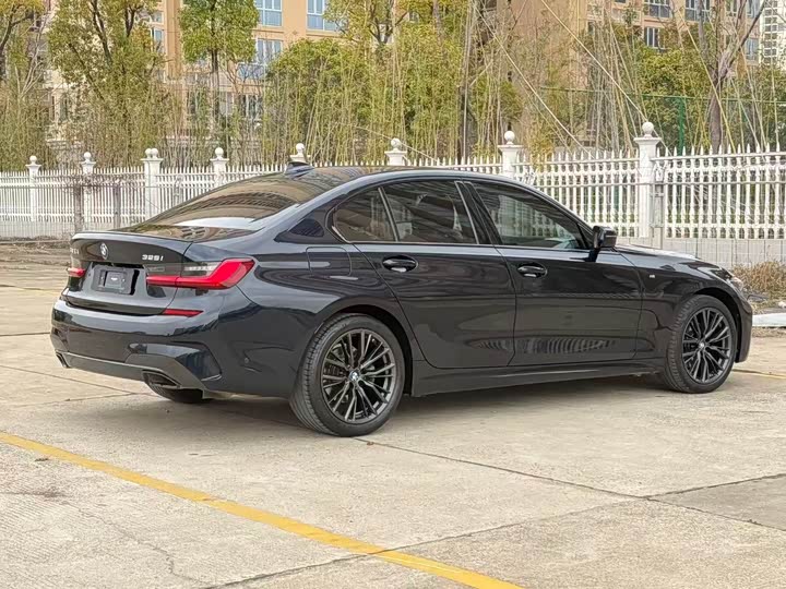 Фото 5 - BMW 3 Series