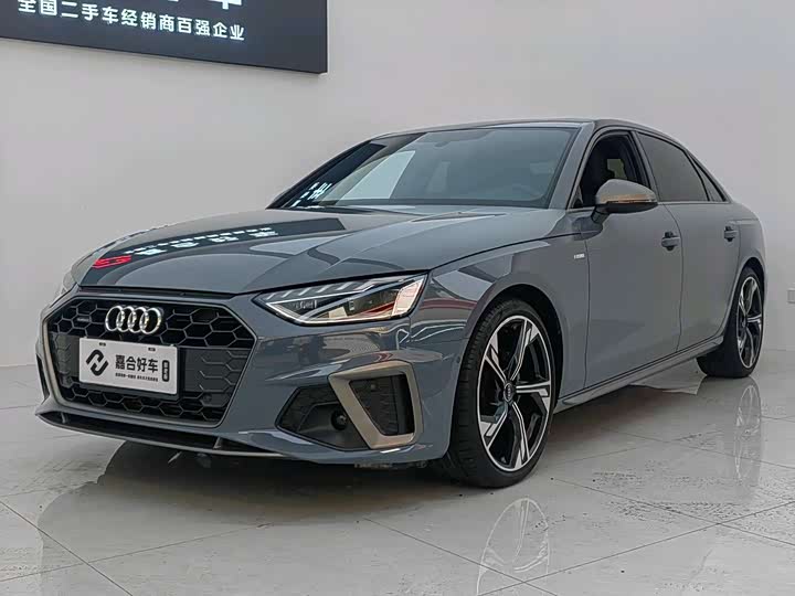 Фото 1 - Audi A4L