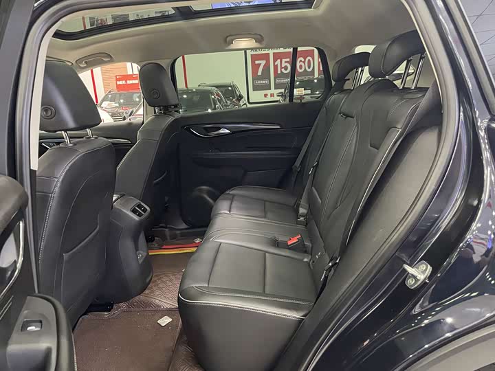 Фото 8 - Buick Envision Plus