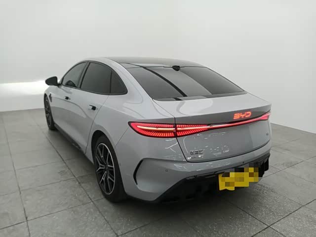 Фото 4 - BYD Seal