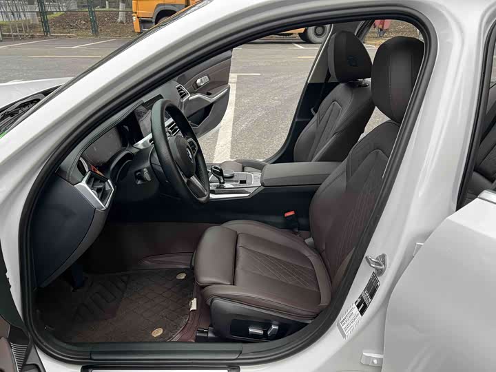 Фото 7 - BMW 3 Series