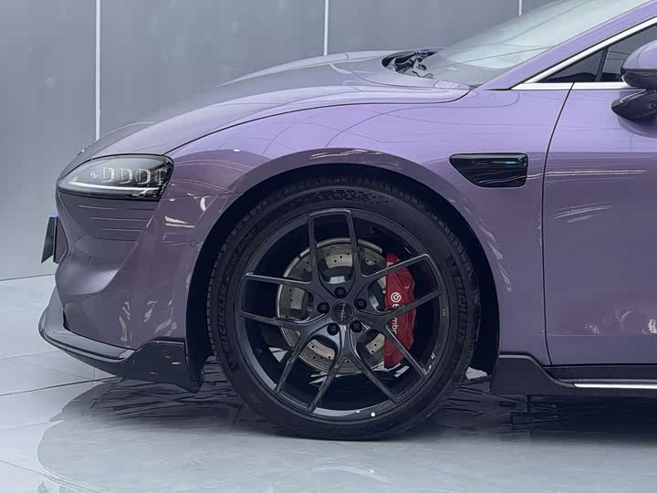 Фото 8 - Luxeed S7