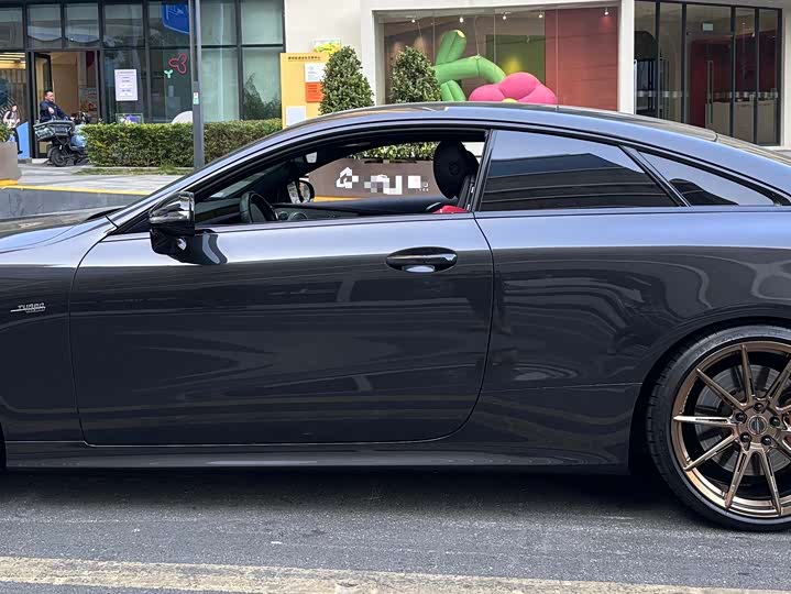 Фото 4 - Mercedes-Benz E-Class AMG