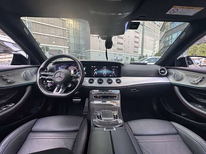 Фото 6 - Mercedes-Benz E-Class AMG