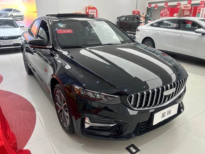 Фото 3 - Geely Preface