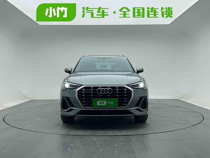 Фото 2 - Audi Q3