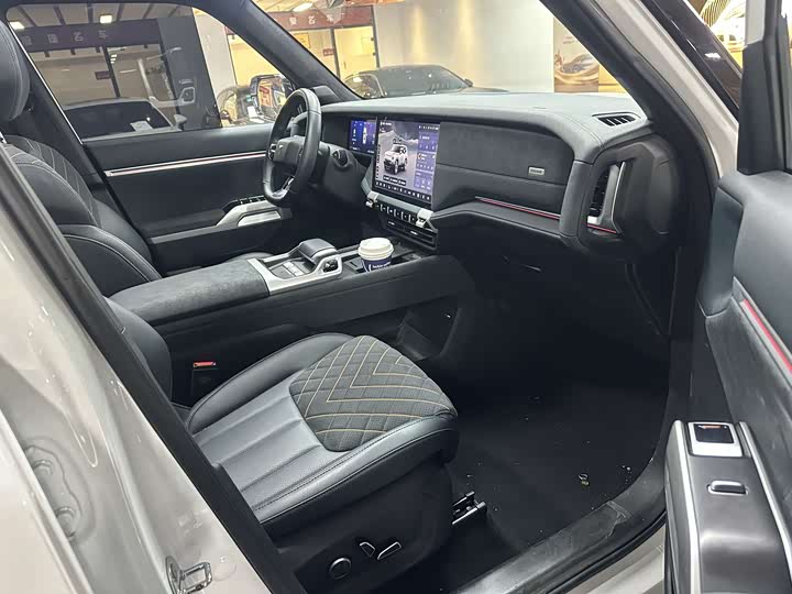 Фото 5 - Changan Deepal G318