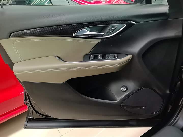 Фото 7 - Buick Envision Plus