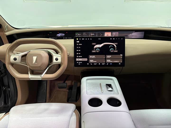 Фото 6 - Avatr 07