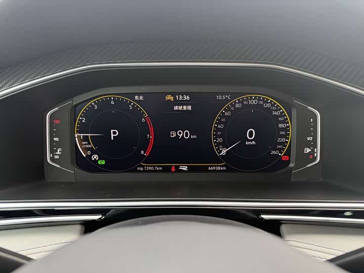 Фото 6 - Volkswagen Tiguan L Pro