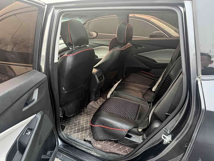 Фото 4 - Chevrolet Orlando