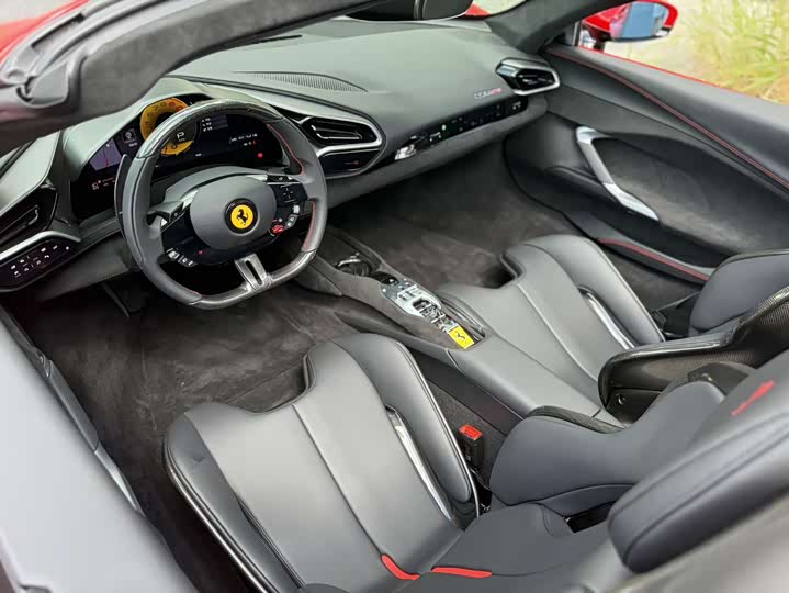 Фото 6 - Ferrari 296