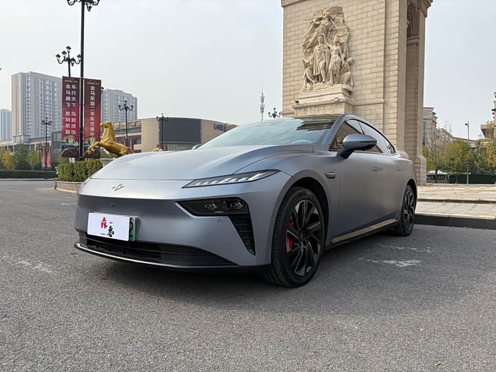 Фото 1 - Dongfeng Yipai eπ 007