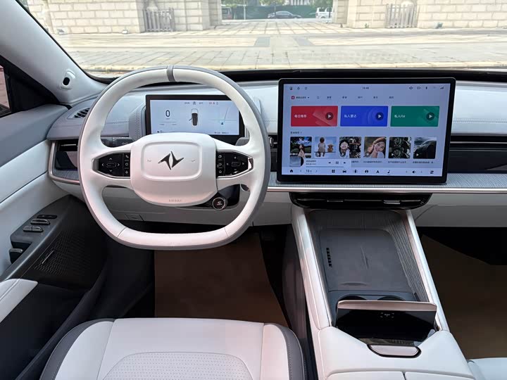 Фото 4 - Dongfeng Yipai eπ 007