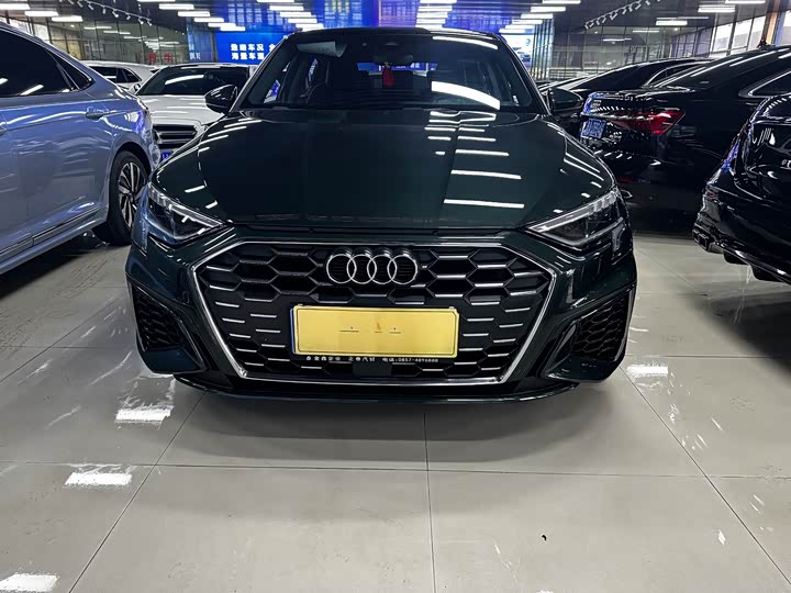 Фото 2 - Audi A3