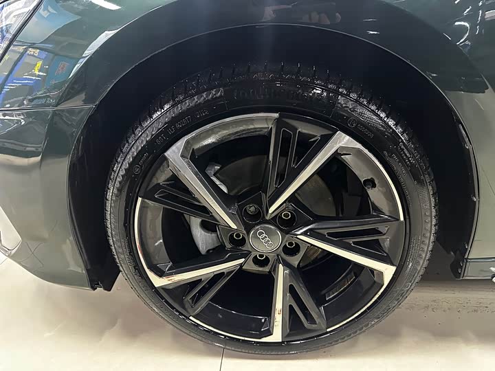 Фото 5 - Audi A3