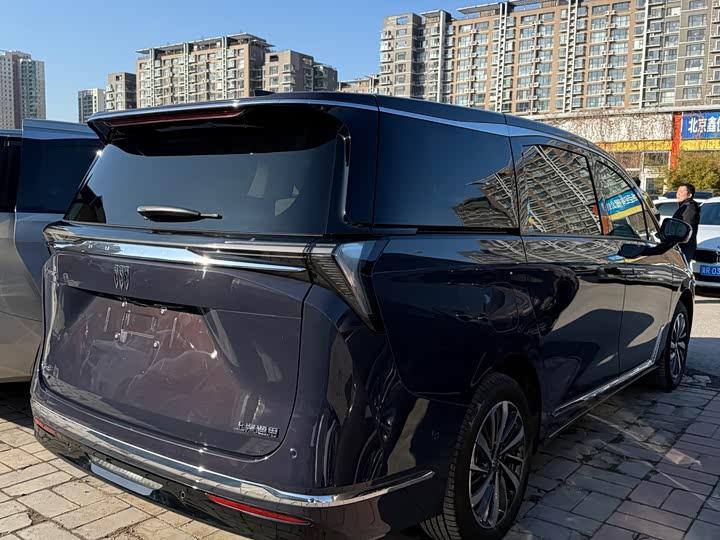 Фото 4 - Buick GL8 Hybrid