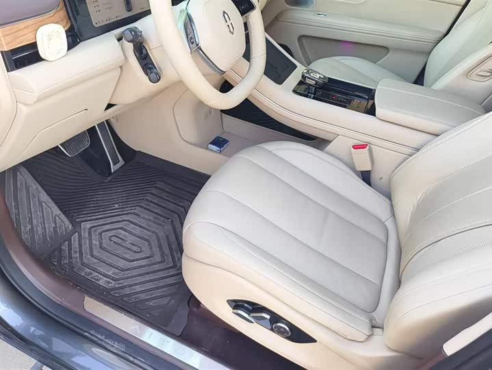 Фото 9 - Aito M7