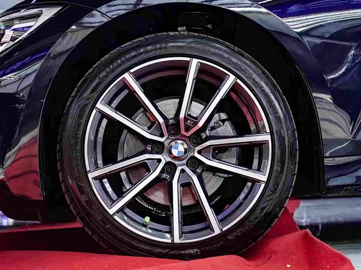 Фото 6 - BMW 3 Series