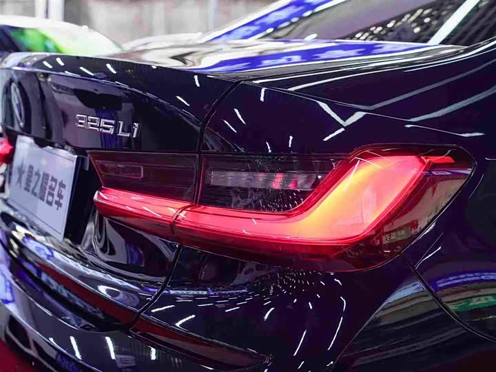 Фото 7 - BMW 3 Series