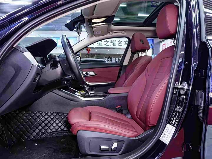 Фото 8 - BMW 3 Series