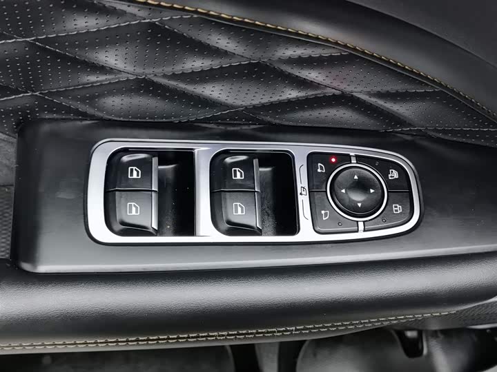 Фото 9 - Wey Latte DHT Hybrid