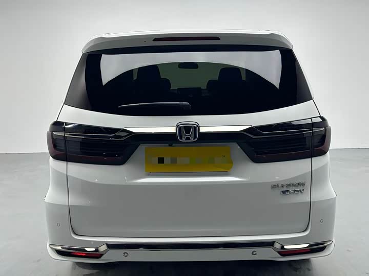 Фото 9 - Honda Elysion