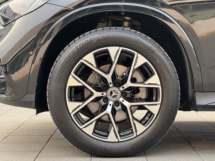 Фото 5 - Mercedes-Benz GLC-Class