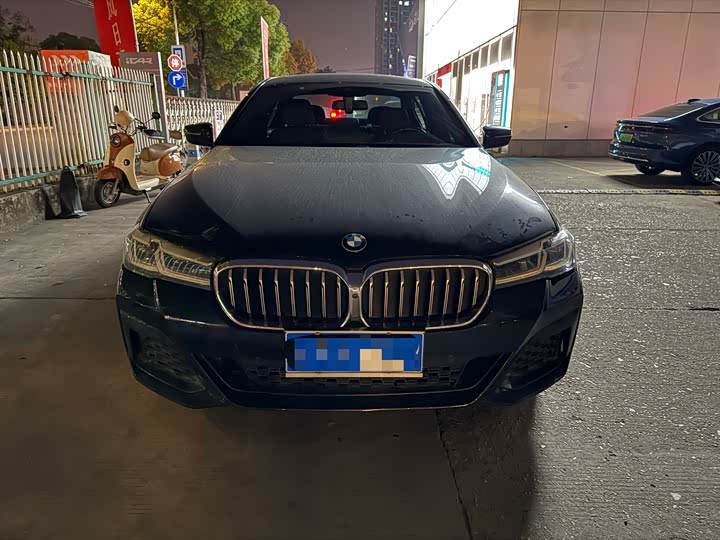 Фото 2 - BMW 5 Series