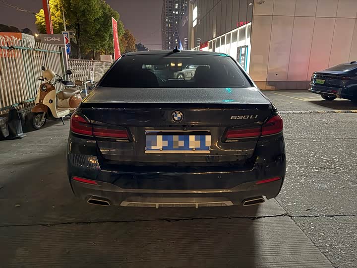 Фото 4 - BMW 5 Series